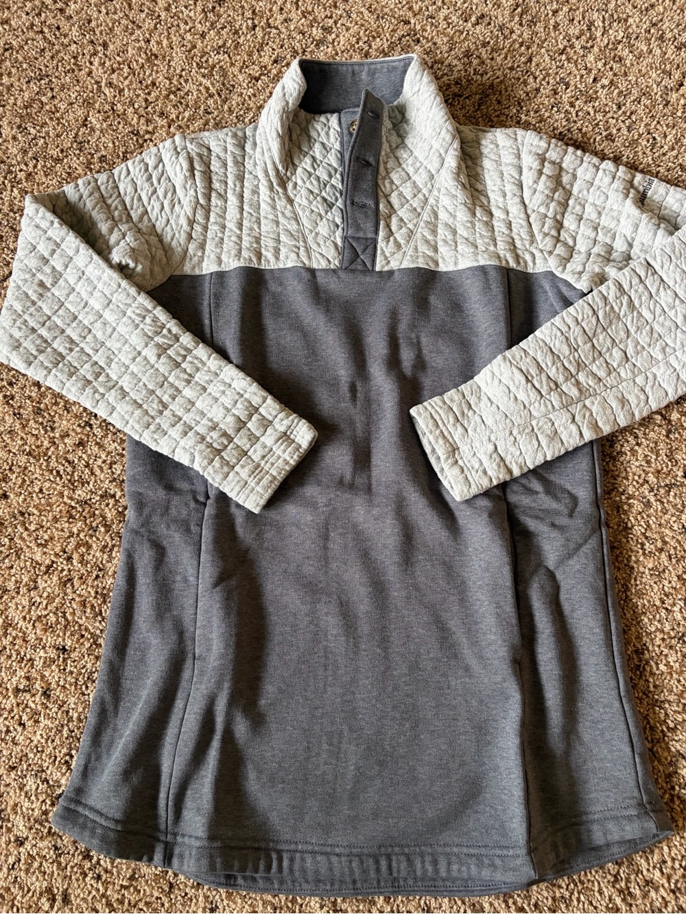 Columbia Quilted Zip-Neck Sweater - Gray/Cream